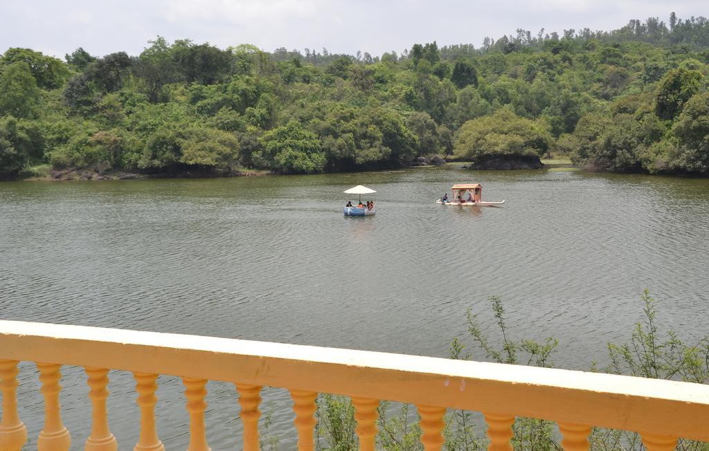 Goa Mayem Lakeview酒店 外观 照片